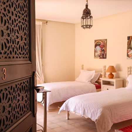 Tiguemine Sarah Hotel Douar Akkara ภายนอก รูปภาพ