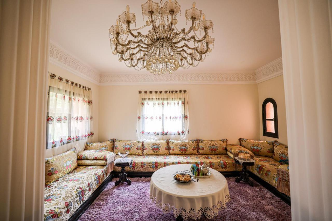 Tiguemine Sarah Hotel Douar Akkara ภายนอก รูปภาพ